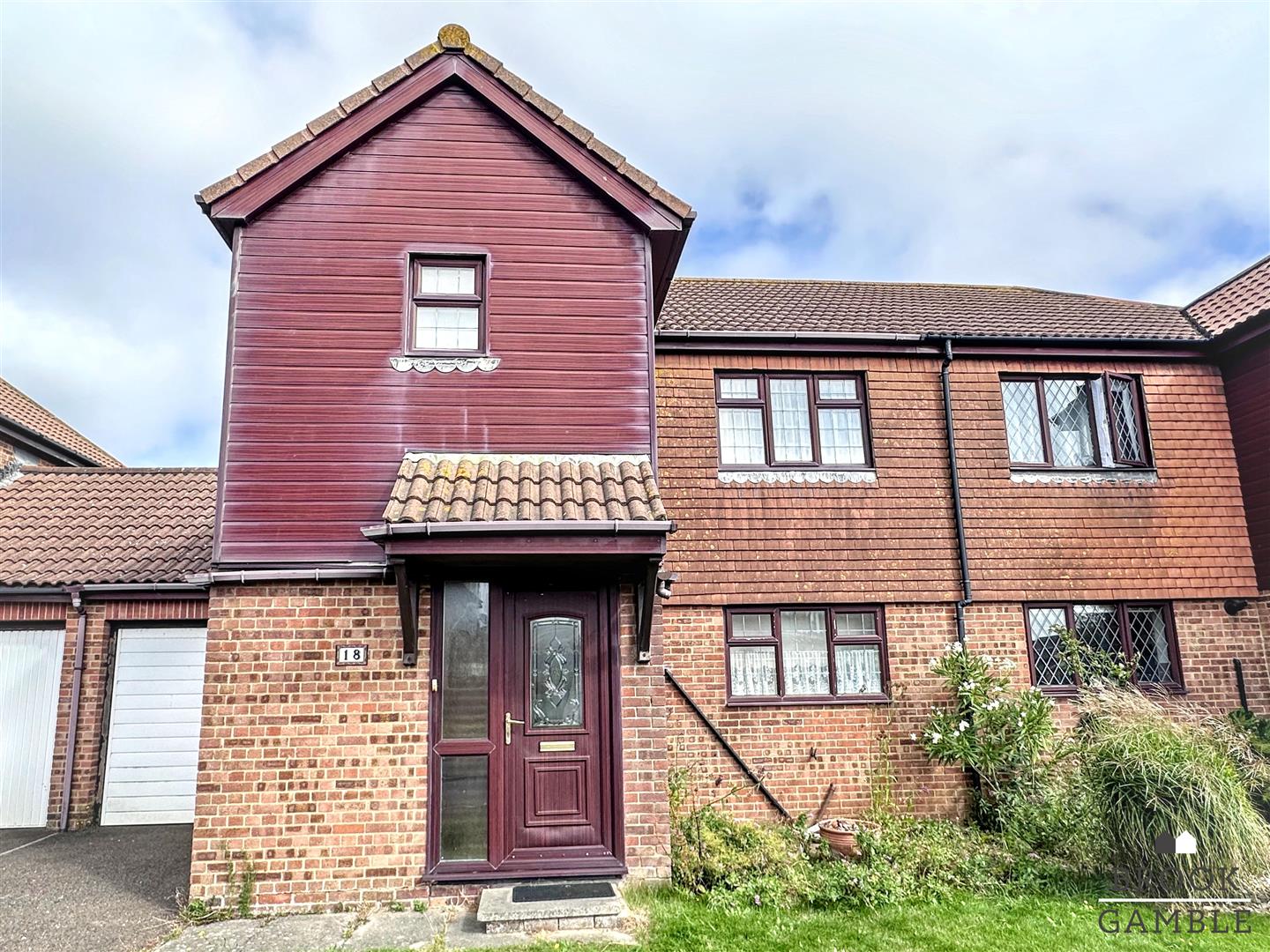 3 Bedroom House for Sale: £349,950. Schofield Way in Eastbourne, East Sussex